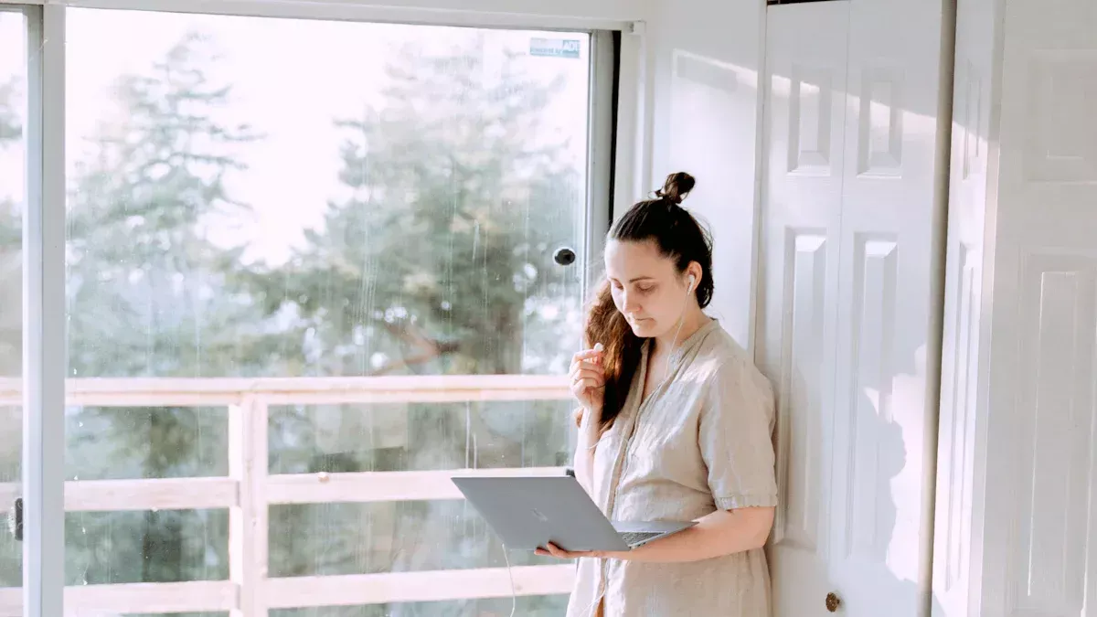 How many hours can a diaper be used for adults?